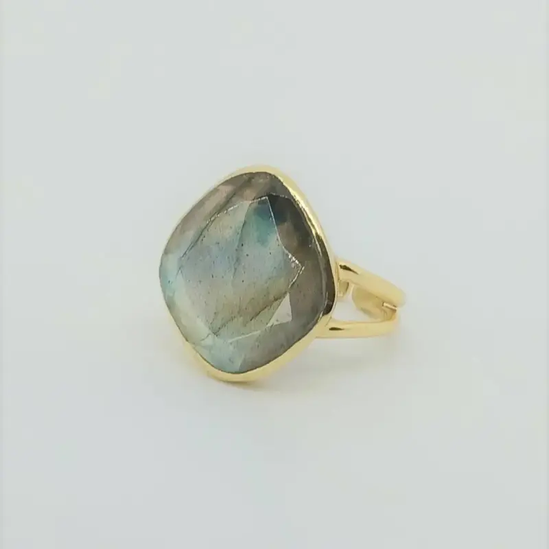 Bague Elegance- Plusieurs Pierres Et Tailles – Image 3