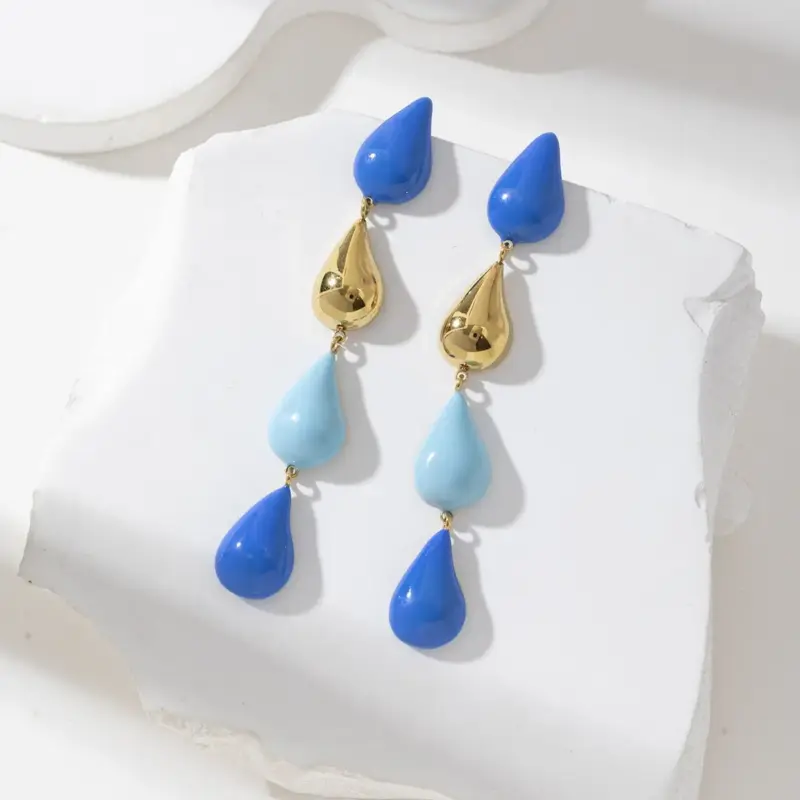 Boucle d'oreilles pendantes gouttes d'eau colorées - Kassie – Image 3
